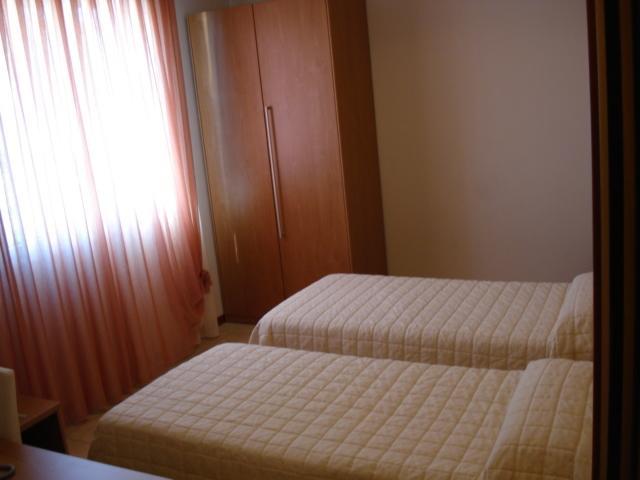 Al Flor Hotell Bagnacavallo Rum bild
